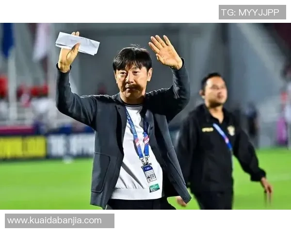 东体：足协曾考虑年头安排国足冬训，到时主教练也同时露脸